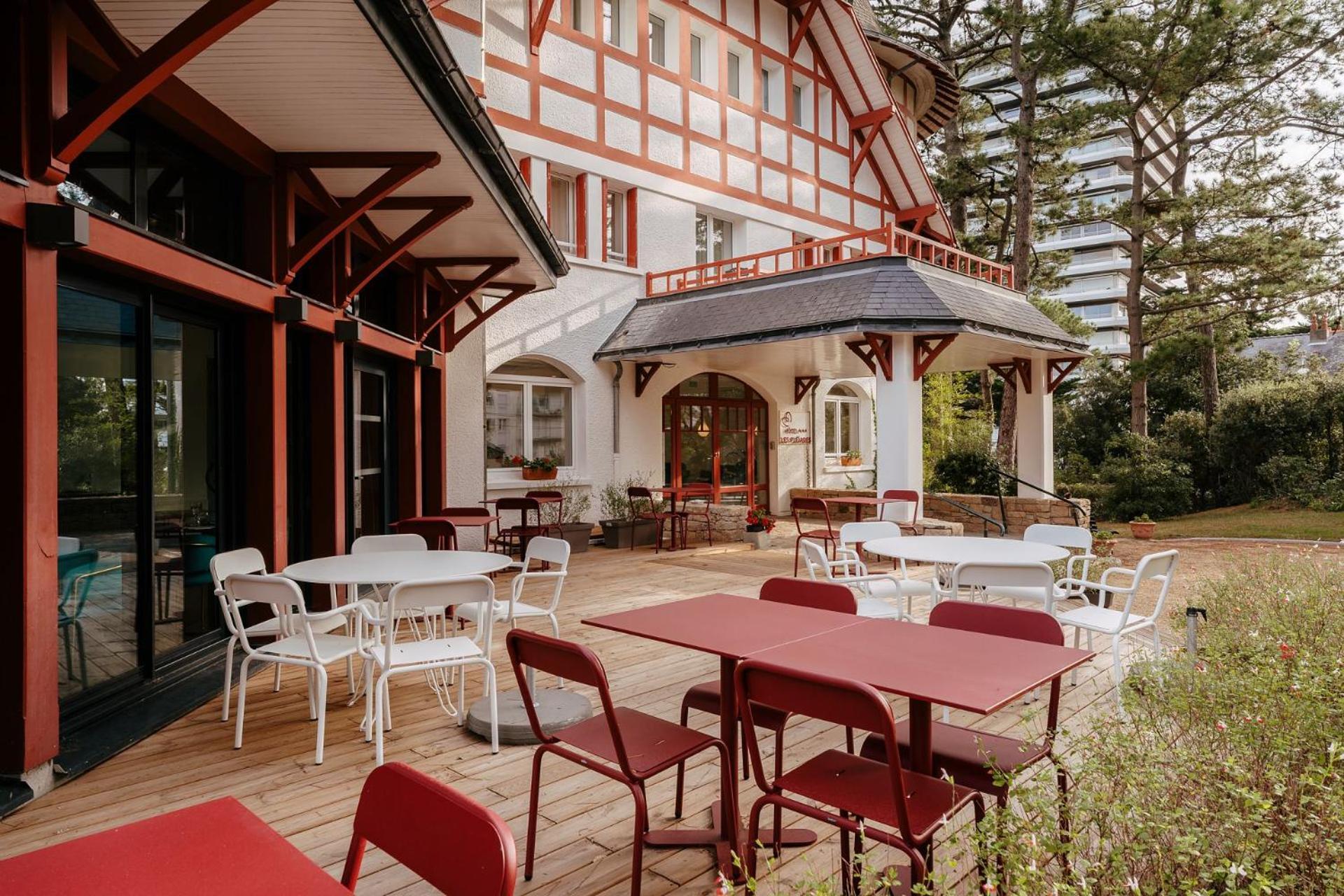 Hotel Miléade Les Pléïades 3*